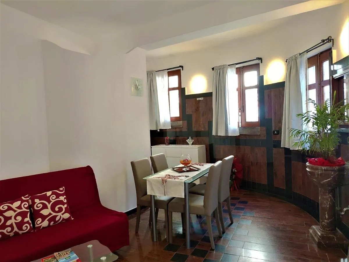 La Petite Maison Apartment Taormina Italy