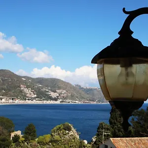 Taonasi Mazzaro , Taormina Italien
